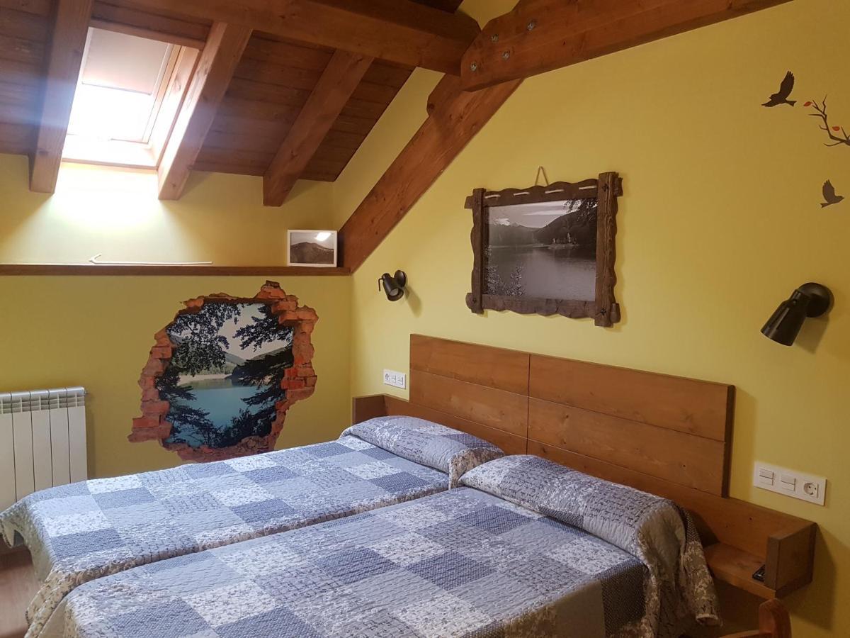 Hostal Rural Iratiko Urkixokoa Orbaiceta Dış mekan fotoğraf